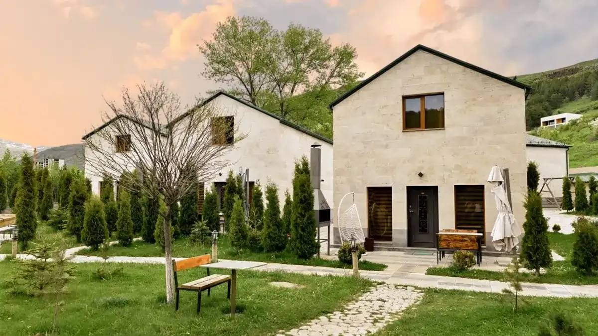 Cottages in Tsaghkadzor